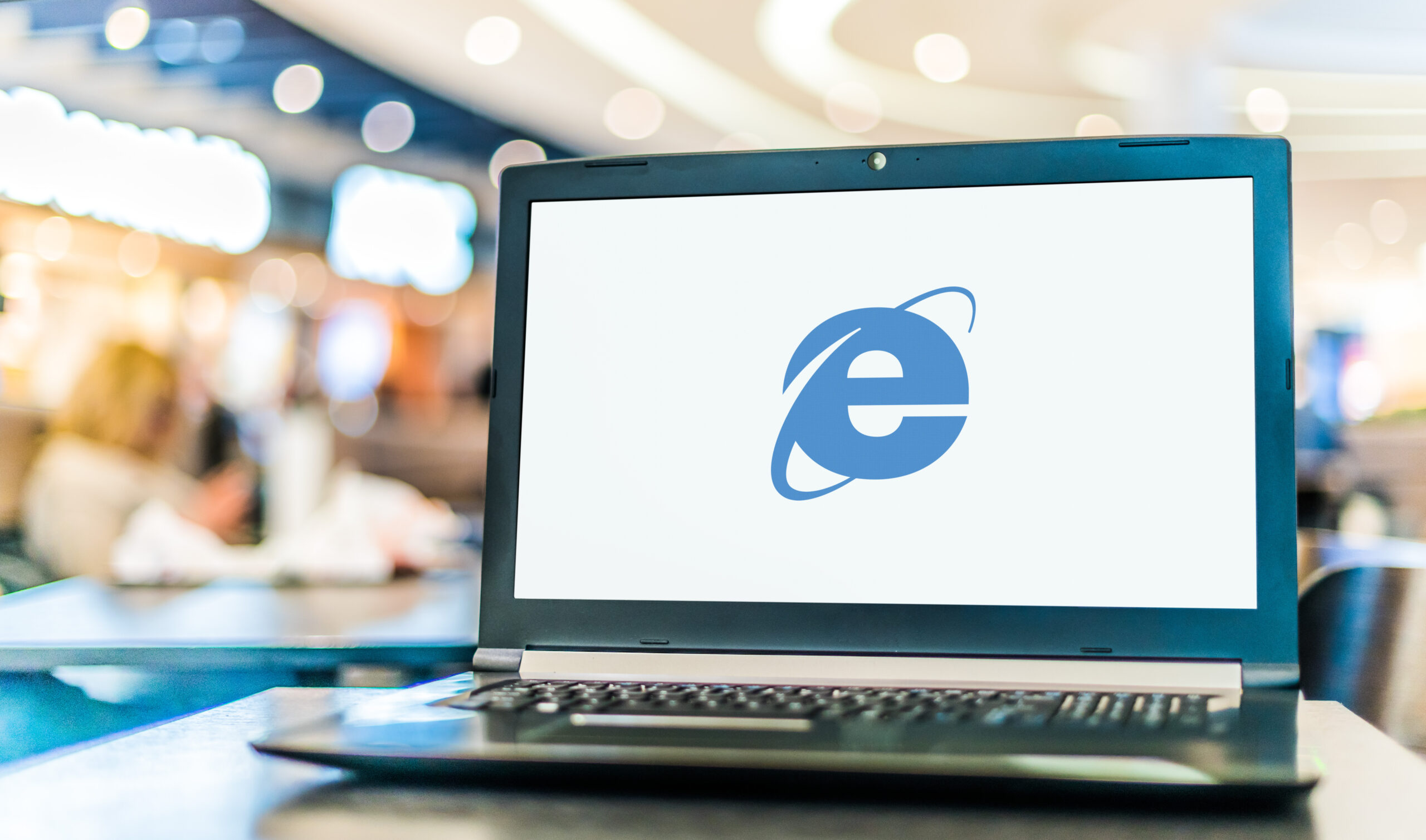 Internet Explorer（IE）のサポート終了が迫る！使い続けると大きなリスクが！